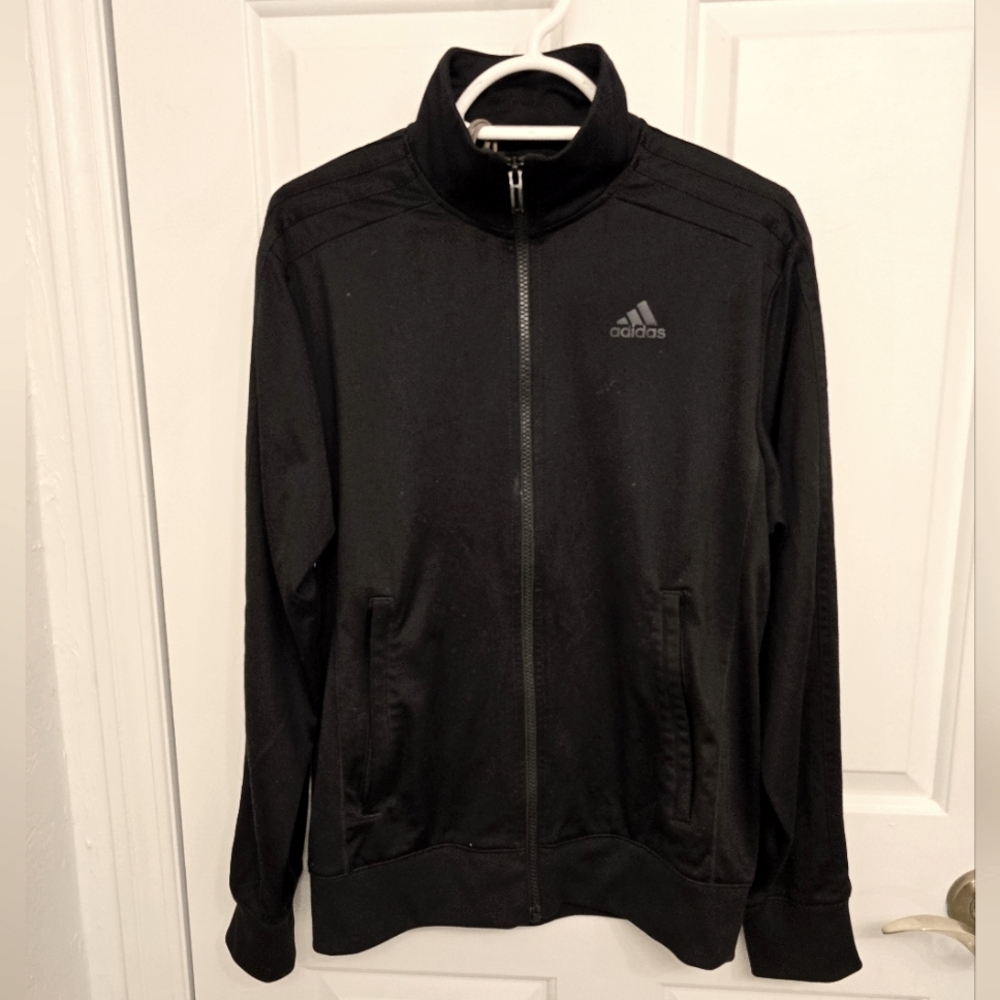 Adidas jersey🖤